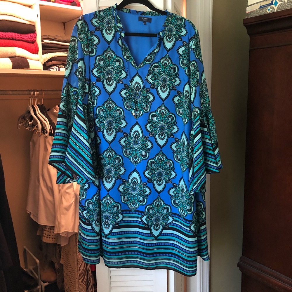 Women’s dress